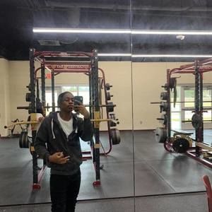 Meet your Posher, Malik